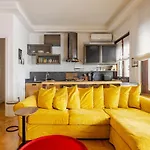 Fleming Hill - Luxury Flat With Garden And Parking